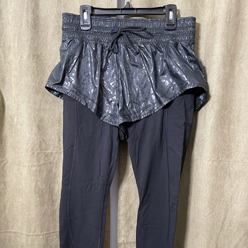 Athleta Rainier 2 in 1 tight